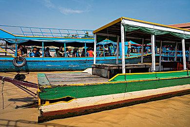 虚幻4《哥特王朝》粉丝重制版演示 测试版本已开放